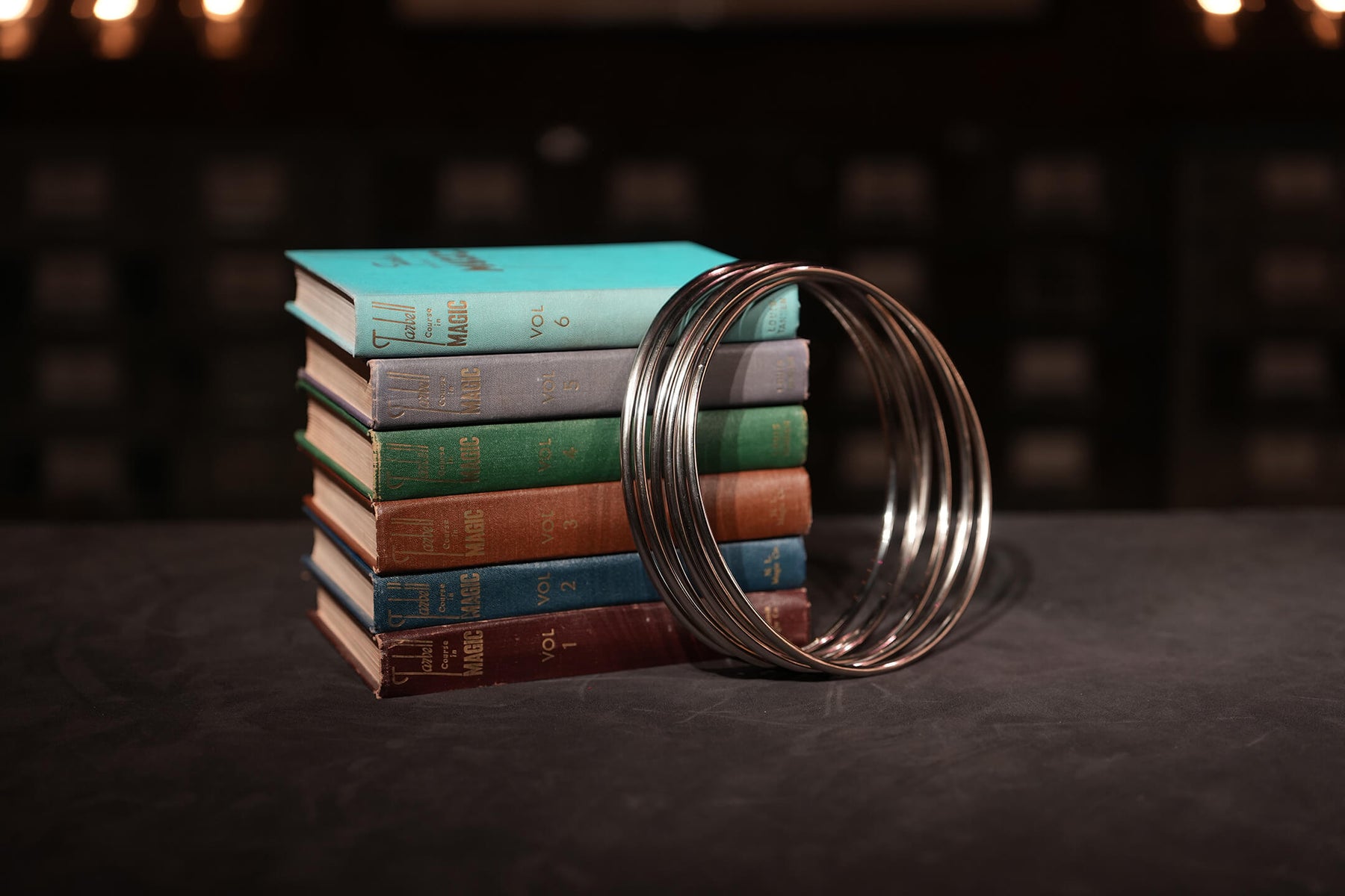 Interlinking 8 Rings Linking Rings: 8
