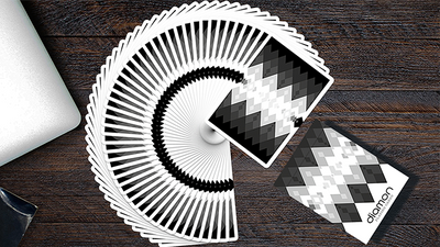 Diamon Playing Cards NÂ° 10 Black and White by Dutch Card House Company
